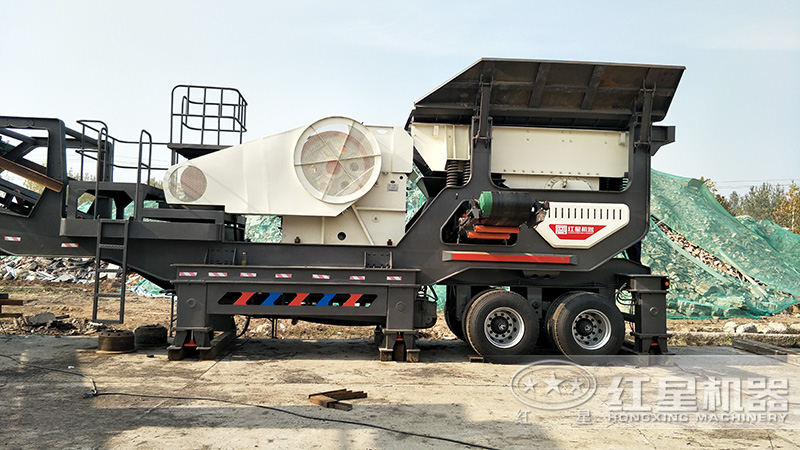 廊坊移動制砂廠安裝中，很快就可以開業(yè)了